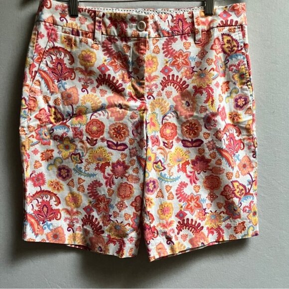 TALBOTS PERFECT SHORTS - 9”- CHARMING FLORAL SZ 33 - Picture 2 of 9